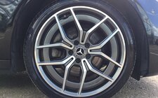 E 220 D 4MATIC